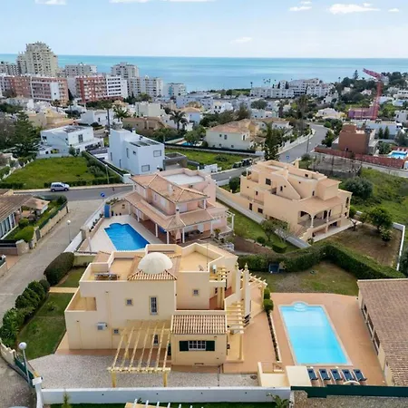 וילה 12 Pax Villa Close To Beach@ Armação de Pêra