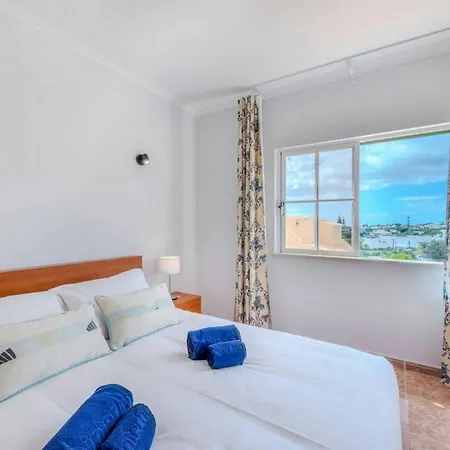 12 Pax Villa Close To Beach@ וילה Armação de Pêra