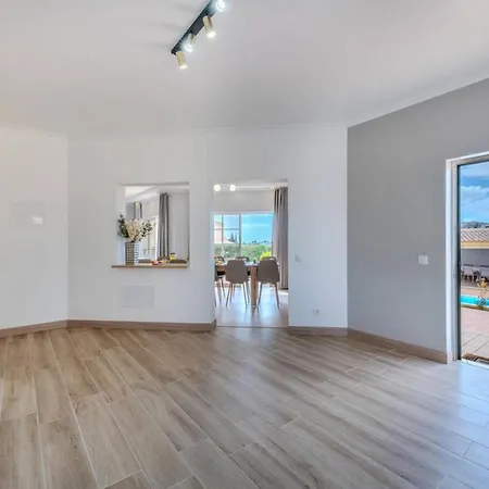 וילה 12 Pax Villa Close To Beach@ *