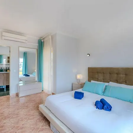12 Pax Villa Close To Beach@ Вилла *